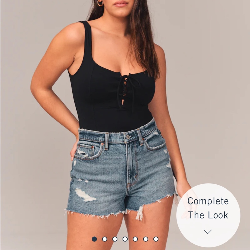 Abercrombie Curve Love High Rise Mom Shorts